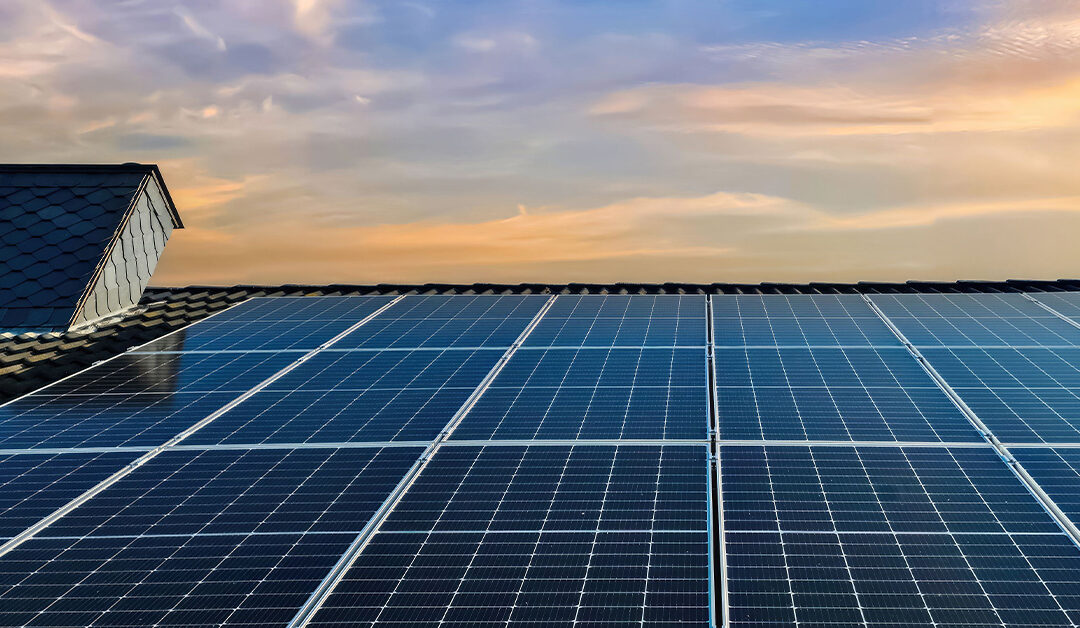 Maximizing Solar Efficiency in the Florida Climate